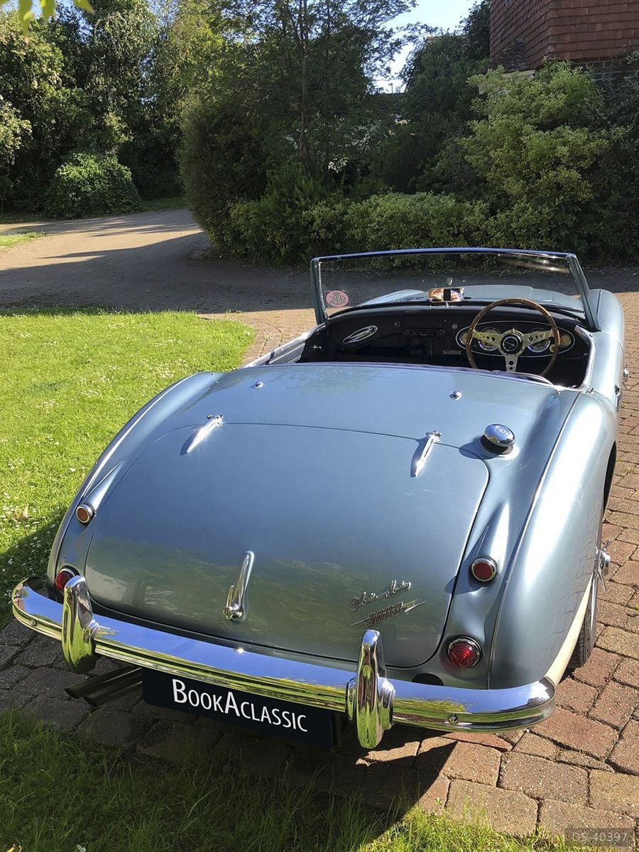 1960 Austin-Healey 3000 Mk1 Bn7 in Storrington 4