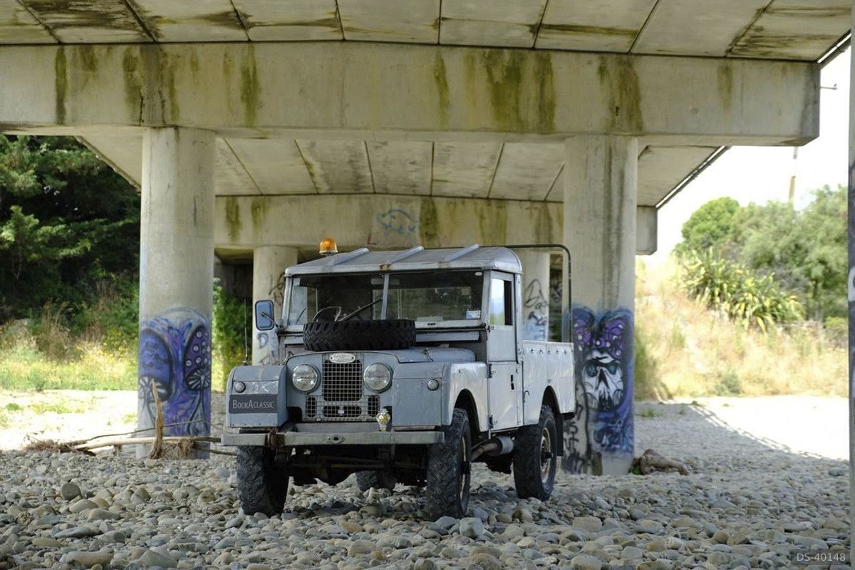 1955 Land Rover 107 in Nelson 9
